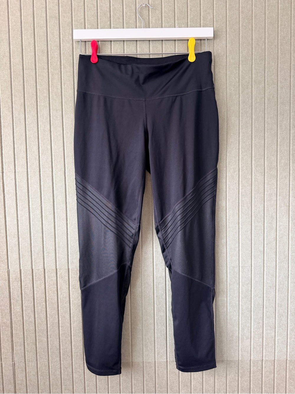 Ideology Black High-Waist Athletic Leggings with Mesh Detail